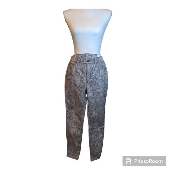 NWT WHITE HOUSE BLACK MARKET The High Rise Skinny Ankle Snake Print Jeans - Picture 7 of 16